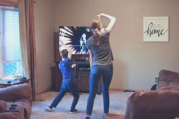011/365 - Kids having some fun playing Just Dance